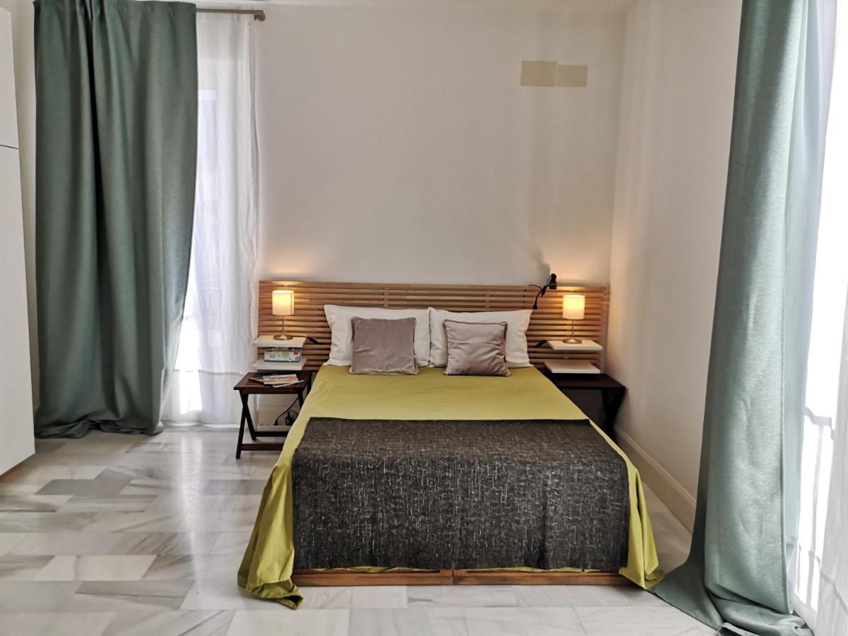White Loft Alameda Apartment Seville Ngoại thất bức ảnh